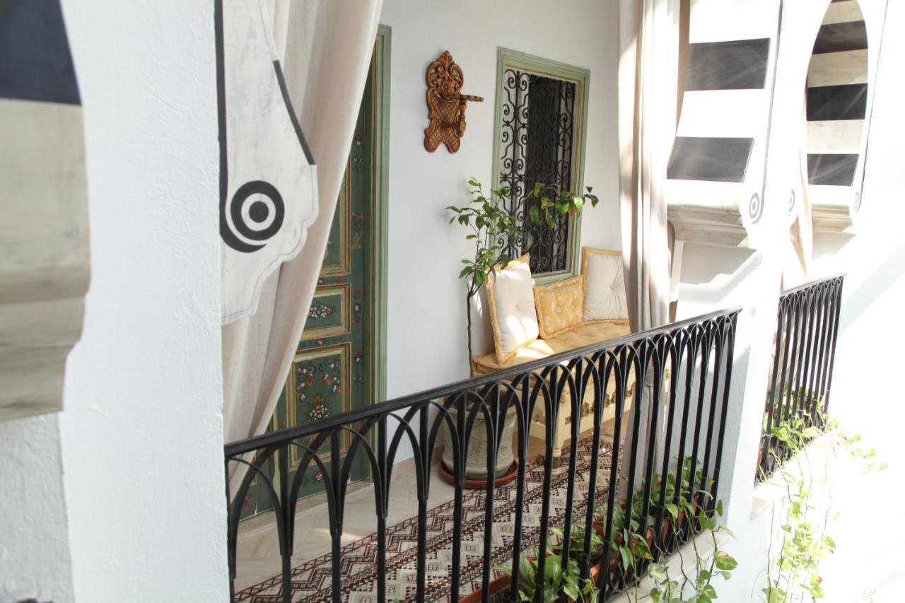 Hotel El Patio Courtyard House Tunisi Esterno foto