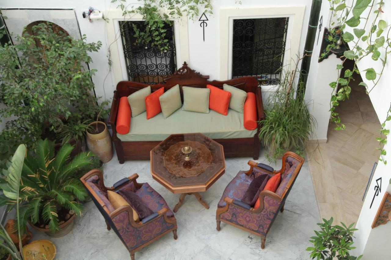 Hotel El Patio Courtyard House Tunisi Esterno foto